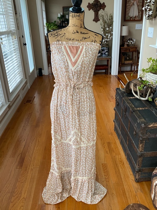 Lucca Couture Dresses & Skirts - Luca Couture Strapless Maxi Dress